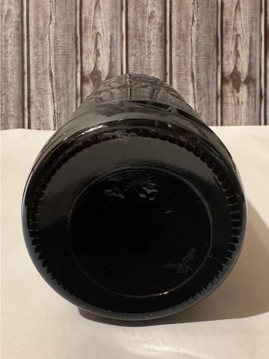 Budweiser Green St. Pat's 2000 Collectible Beer Bottle - Picture 5 of 7